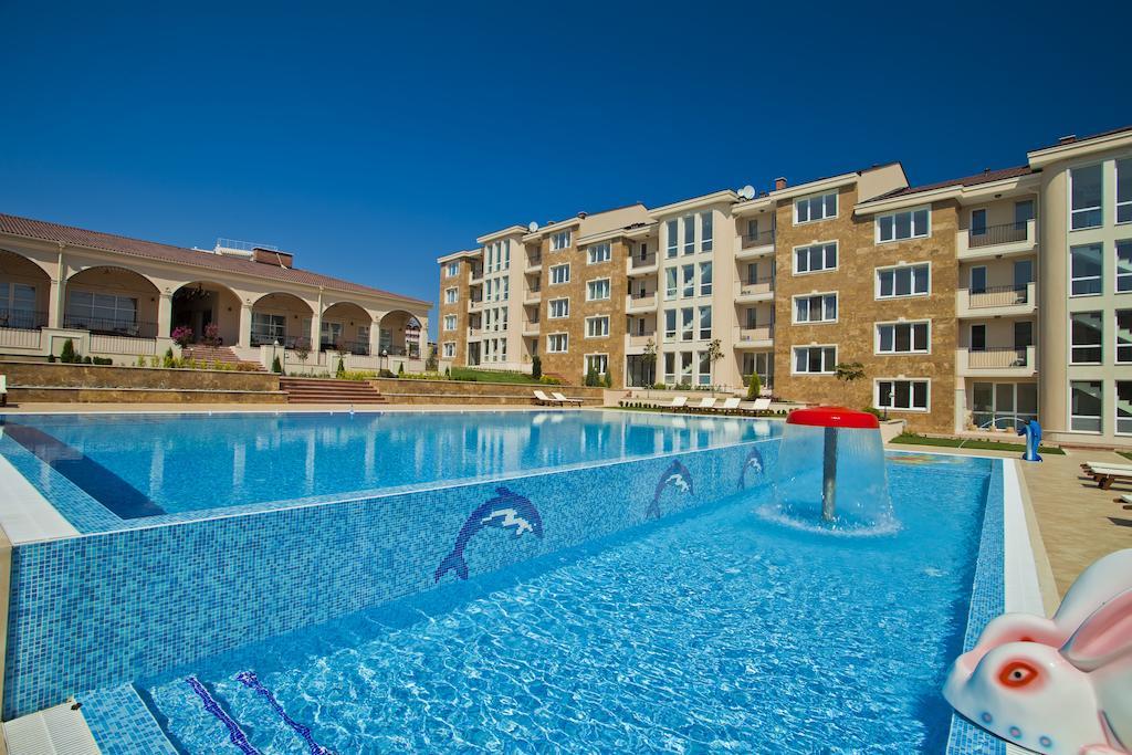 Apartments Atia เชอร์โนโมเรทส์ ภายนอก รูปภาพ