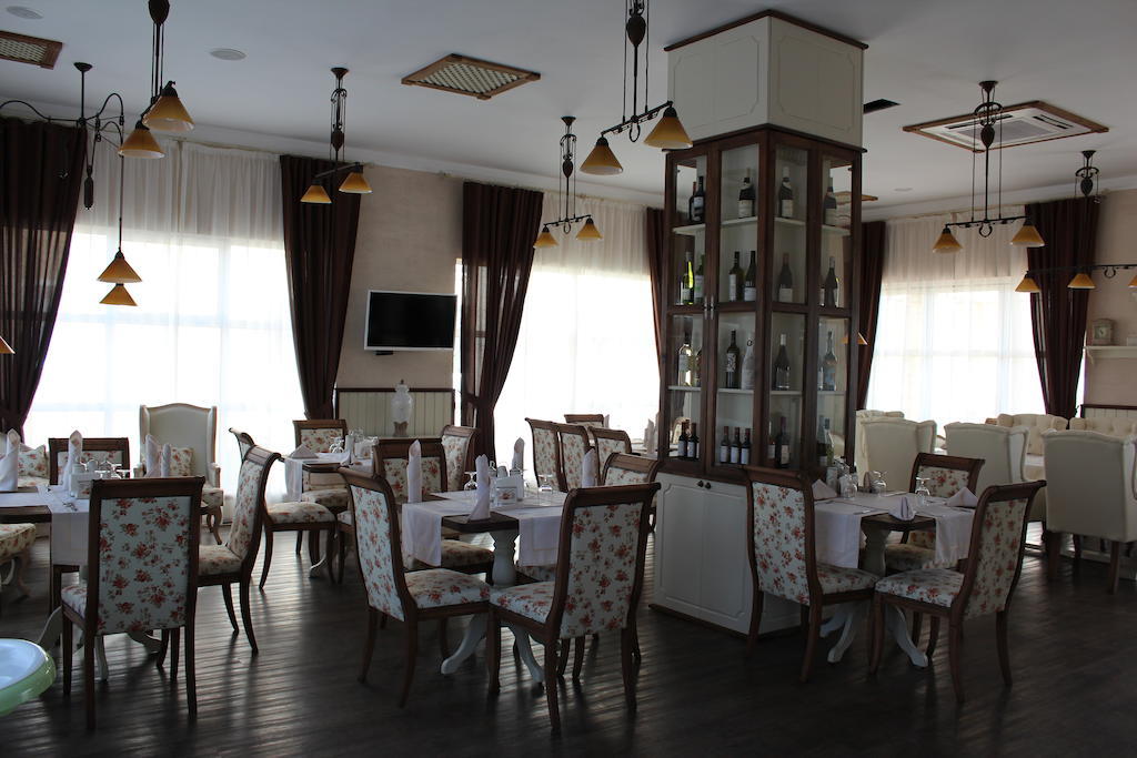 Apartments Atia เชอร์โนโมเรทส์ ภายนอก รูปภาพ