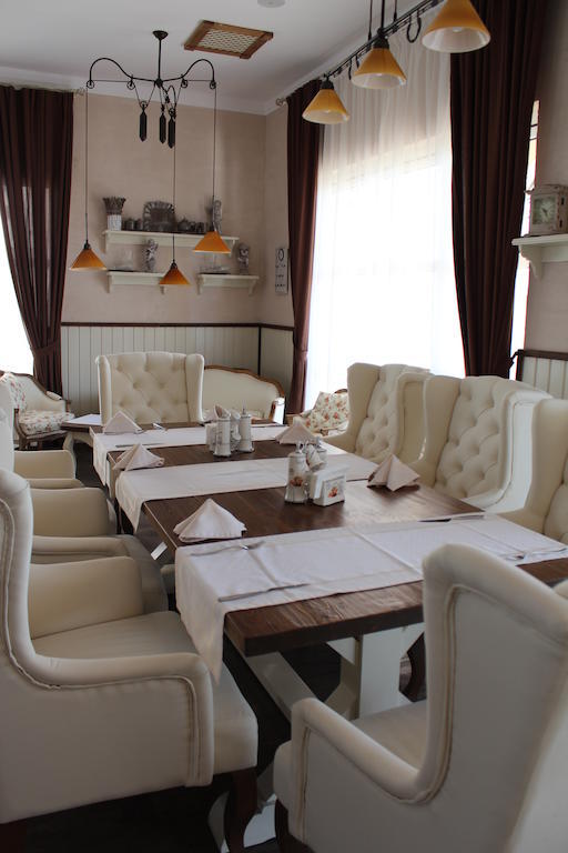 Apartments Atia เชอร์โนโมเรทส์ ภายนอก รูปภาพ